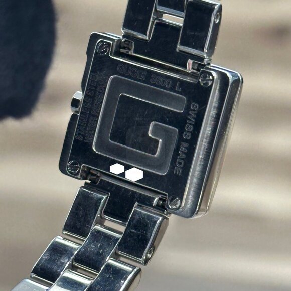 VINTAGE GUCCI 3600 L G Face Ladies Watch in 995Stainless Steel - Picture 8 of 9